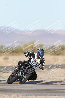 media/Dec-04-2025-Racers Edge (Thu) [[5ebc9f124d]]/3-B Group/2-Session 1 (Turn 4 Entry)/